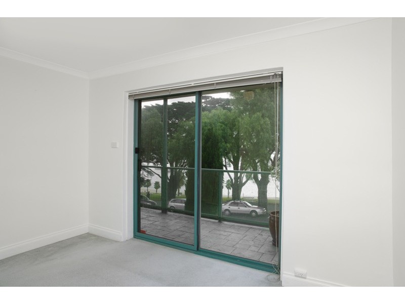 5/50 Eastern Beach Road, Geelong VIC 3220