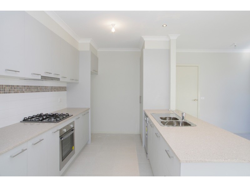 2/6 Koala Court, Whittington VIC 3219