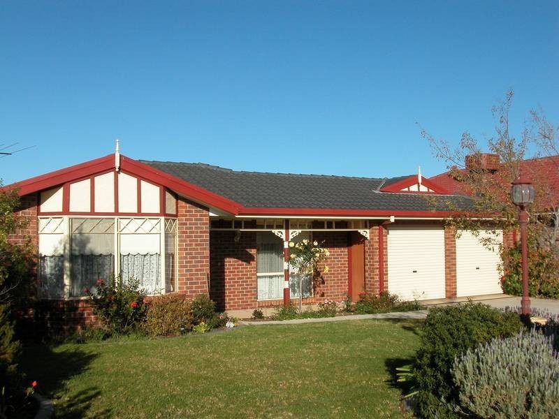 4 Honeyeater Court, Lara VIC 3212