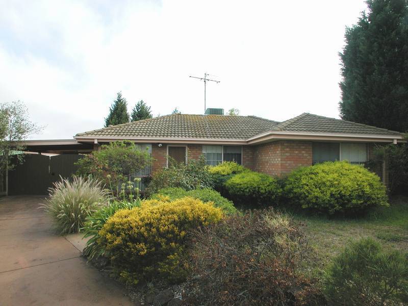 2 Boulder  Court, Lara VIC 3212