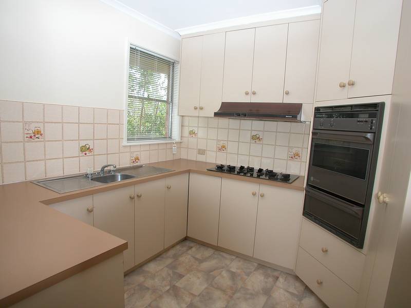 6 Aster Street, Norlane VIC 3214