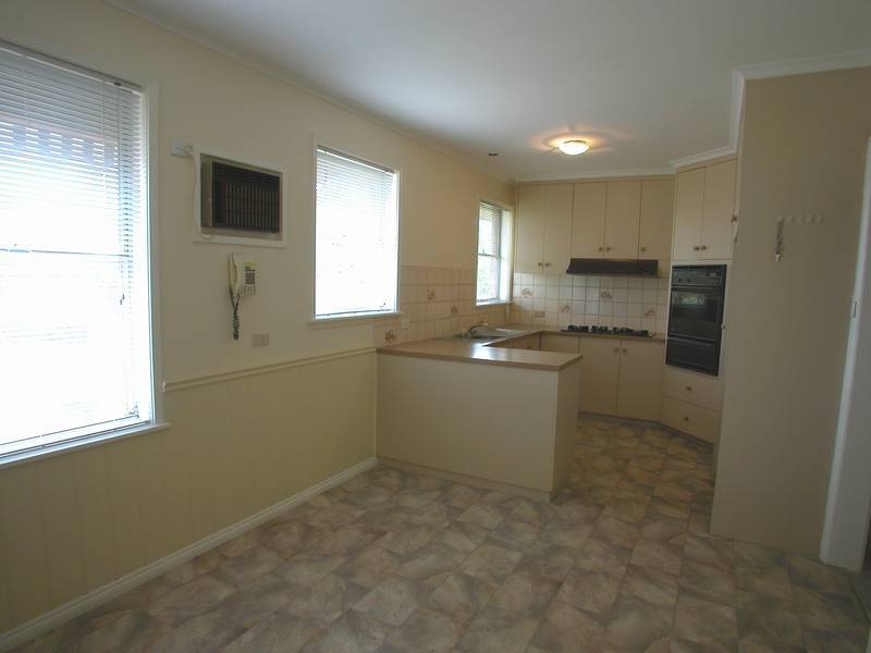 6 Aster Street, Norlane VIC 3214