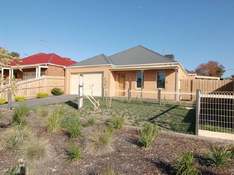 8 Maria Court, Lara VIC 3212