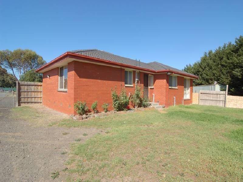 15 Old Melbourne Road, Lara VIC 3212
