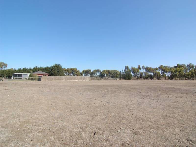 15 Old Melbourne Road, Lara VIC 3212