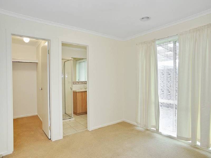 17 Felicity Court, Lara VIC 3212