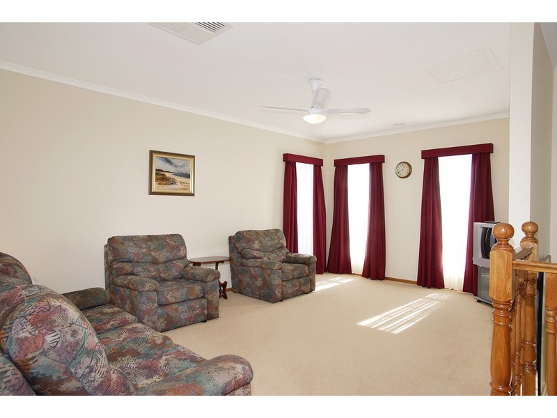 31 Pineview Court, Lara VIC 3212