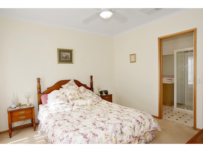31 Pineview Court, Lara VIC 3212