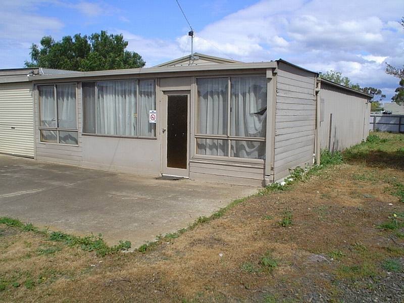 8 Bates Road, Lara VIC 3212