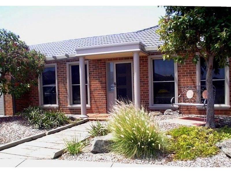 14 Ingrid Place, Lara VIC 3212