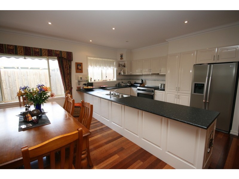 11 Evergreen Court, Lara VIC 3212