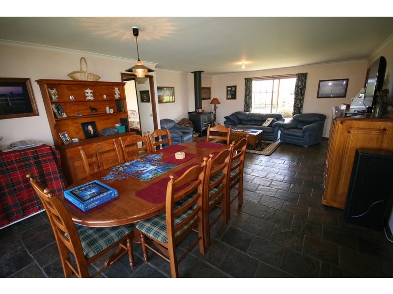 595 Windermere Road, Lara VIC 3212