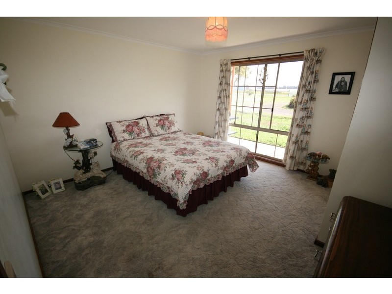 595 Windermere Road, Lara VIC 3212