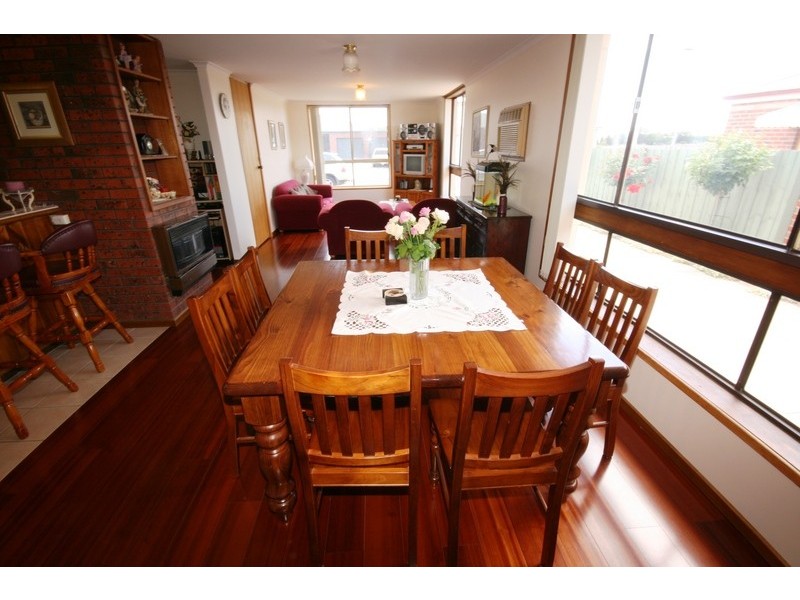 1B Sherwood Grove, Lara VIC 3212