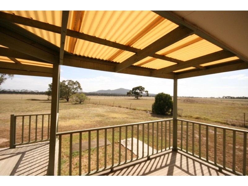 335 Peak School Road, Lara VIC 3212