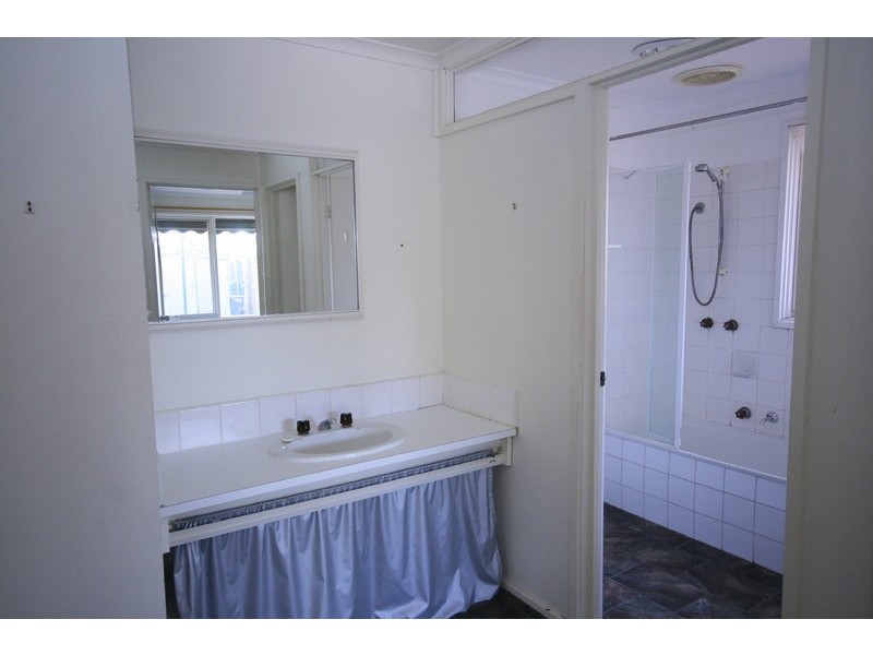 21 Sheeran Crescent, Lara VIC 3212