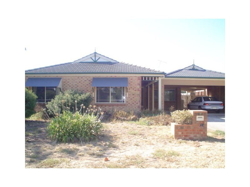9 Stephenson Street, Lara VIC 3212