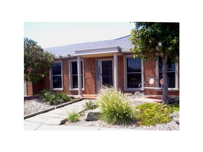 14 Ingrid Place, Lara VIC 3212