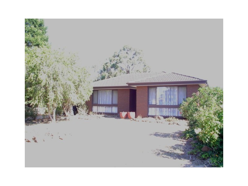 10 Cromwell Drive, Lara VIC 3212