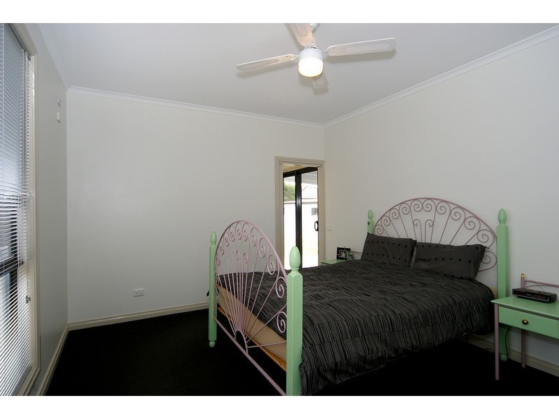 99 McClelland Avenue, Lara VIC 3212