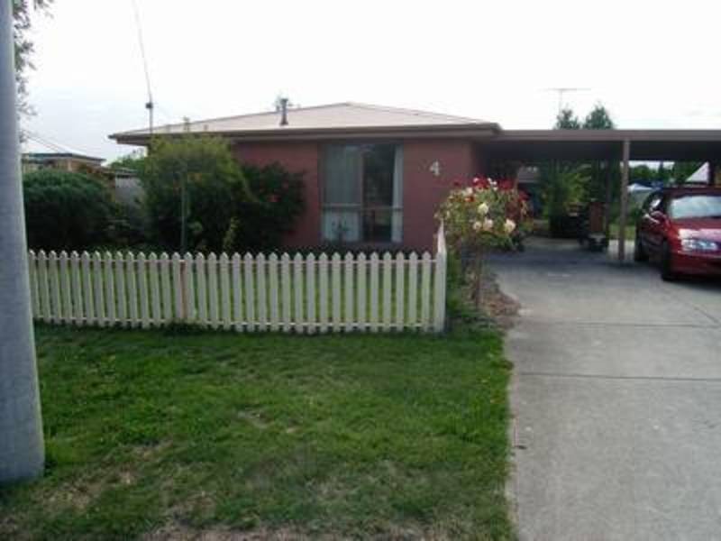 4 Sarah Court, Leopold VIC 3224