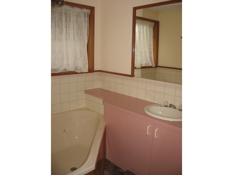 62 Heytesbury Drive, Leopold VIC 3224