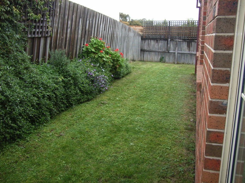 3/36 Highland Way, Leopold VIC 3224