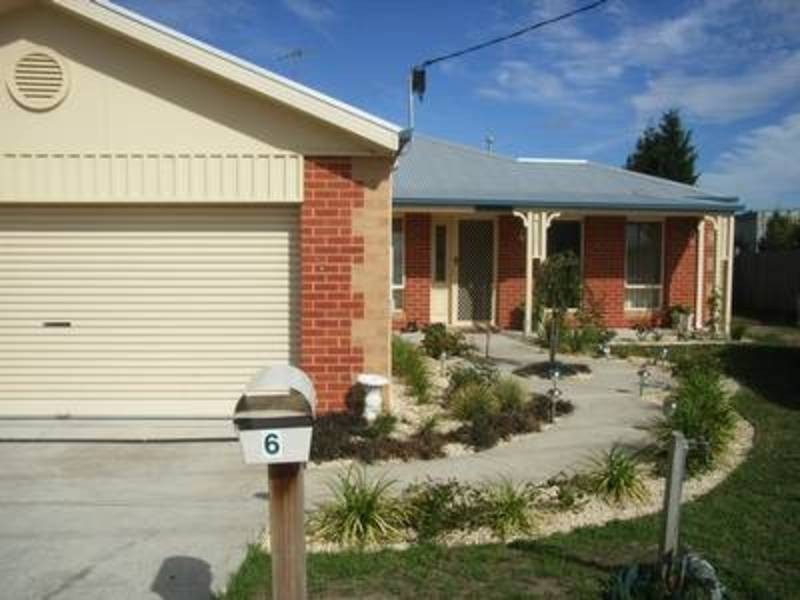 6 Sarah Court, Leopold VIC 3224