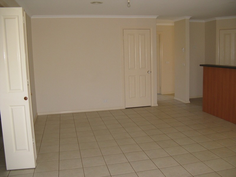 6 Sarah Court, Leopold VIC 3224