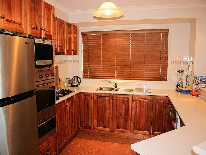 8 Emma Court, Leopold VIC 3224