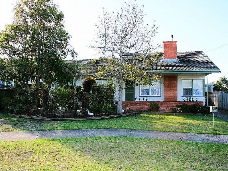 2 Bennett  Court, Leopold VIC 3224