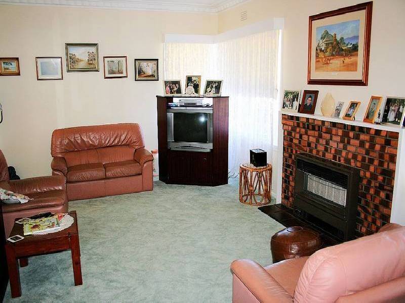 2 Bennett  Court, Leopold VIC 3224