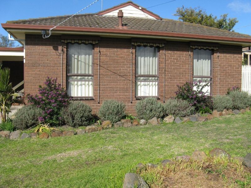 5 Carmichael Court, Leopold VIC 3224