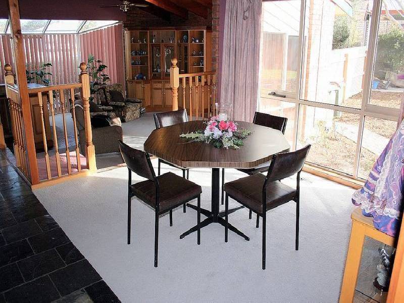 16 Bowman  Place, Leopold VIC 3224