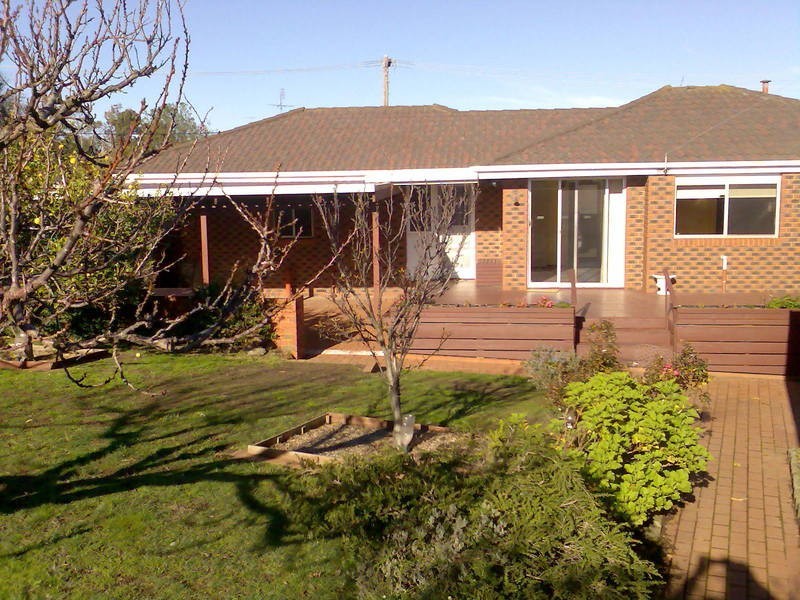 16 Loupe Crescent, Leopold VIC 3224