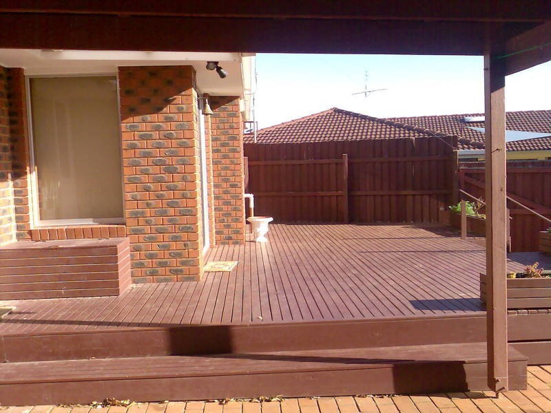 16 Loupe Crescent, Leopold VIC 3224