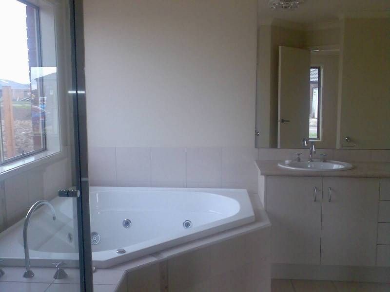 11 Nell Link, Leopold VIC 3224