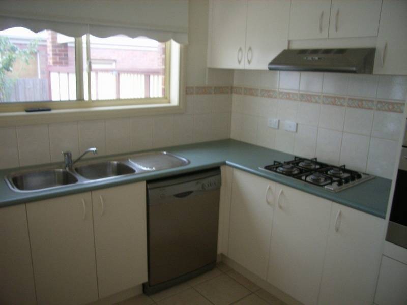 8 Stevens Court, Leopold VIC 3224