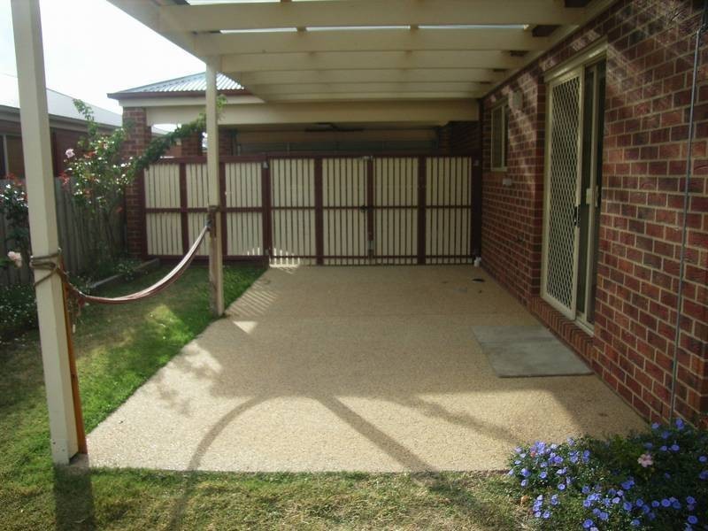 8 Stevens Court, Leopold VIC 3224