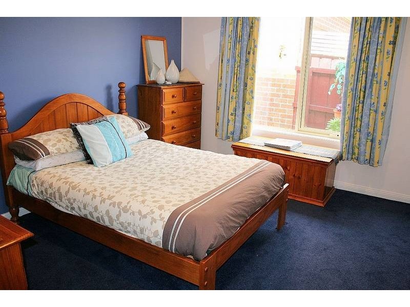 18 Canowindra Way, Leopold VIC 3224