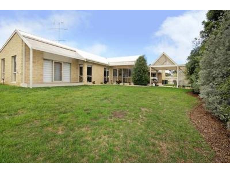 3 Birchbank Court, Leopold VIC 3224