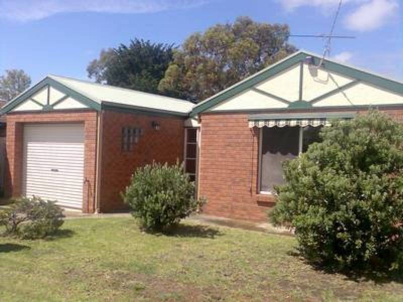 1/19 Hazelwood Crescent, Leopold VIC 3224