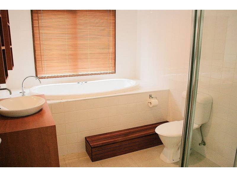 11 Moonaree Road, Leopold VIC 3224