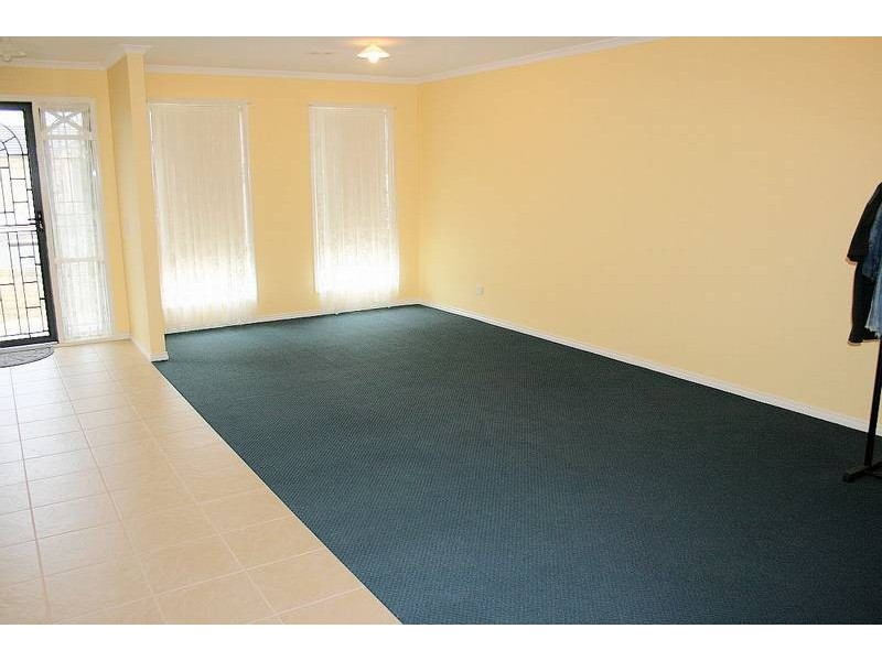 3 Newbank Court, Leopold VIC 3224