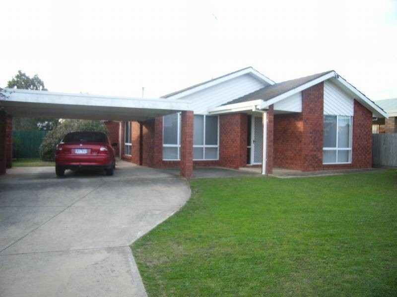 9 Warrawee Road, Leopold VIC 3224