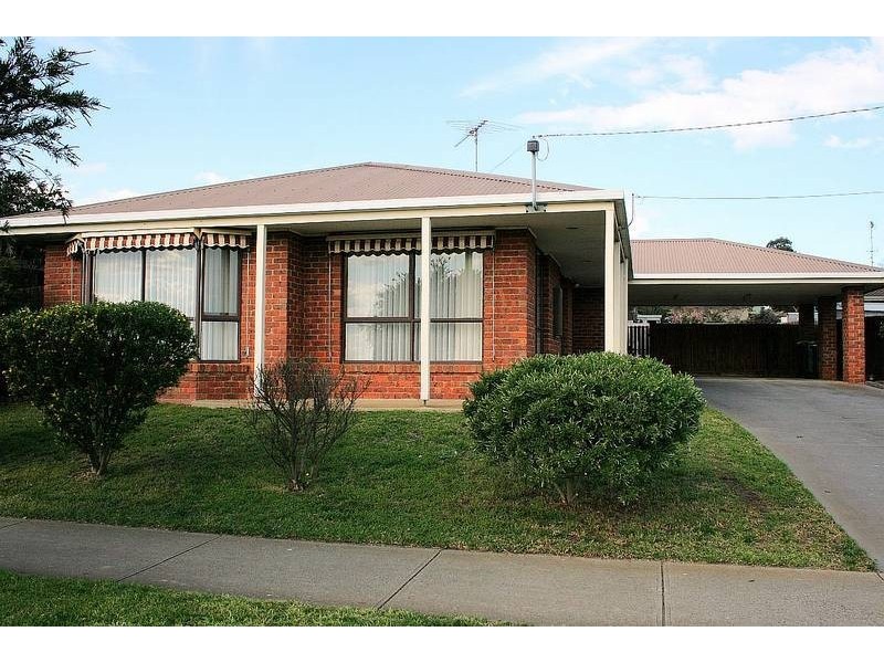 38 Kensington Road, Leopold VIC 3224
