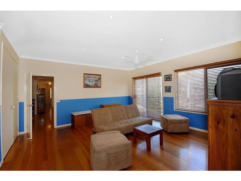 18 Huon Crescent, Leopold VIC 3224