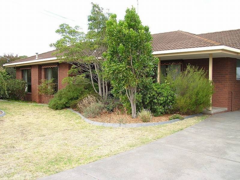 836 Bellarine Highway, Leopold VIC 3224