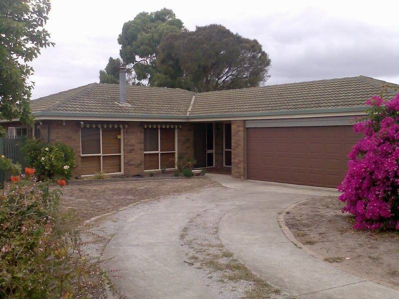 4 Cornthwaite Crescent, Leopold VIC 3224