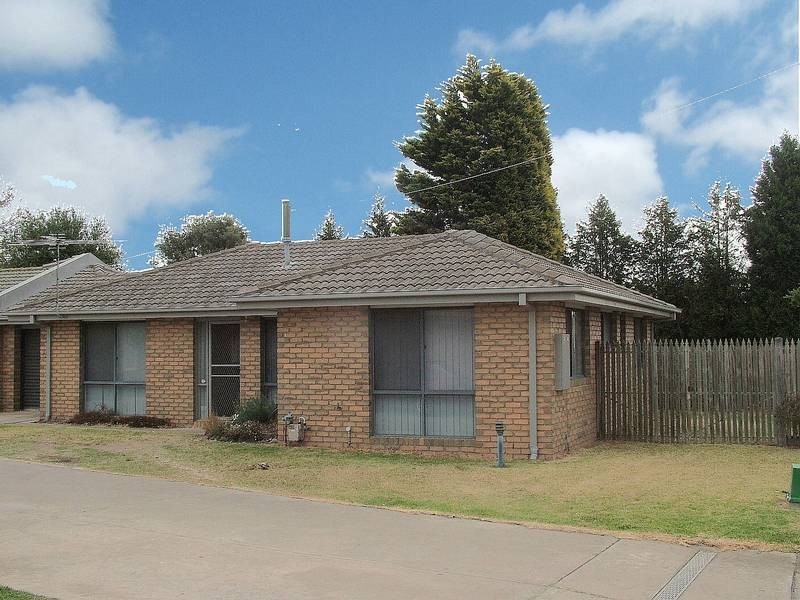 1/110 Townsend Road, St Albans Park VIC 3219